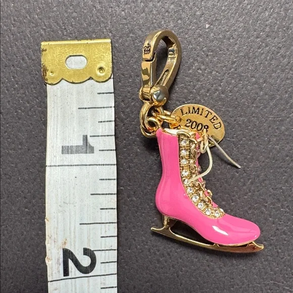 Juicy Pink Ice Skate Charm Limited Edition - Picture 3 of 3